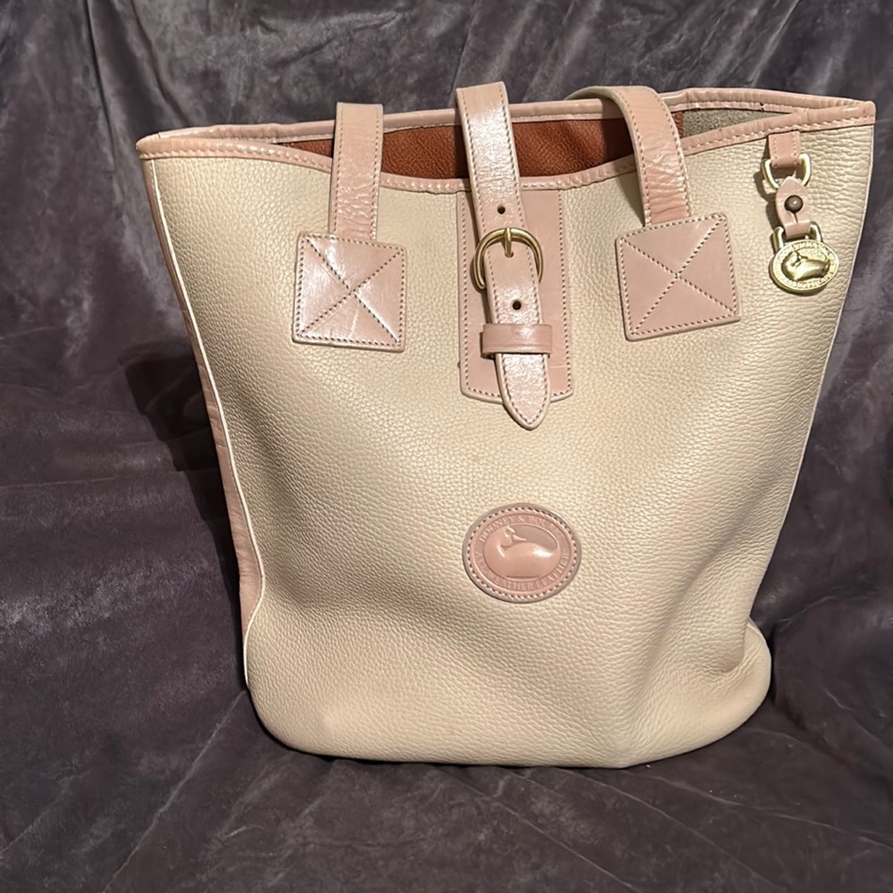 VINTAGE Dooney & Bourke Deep Cream/Lavender Pink